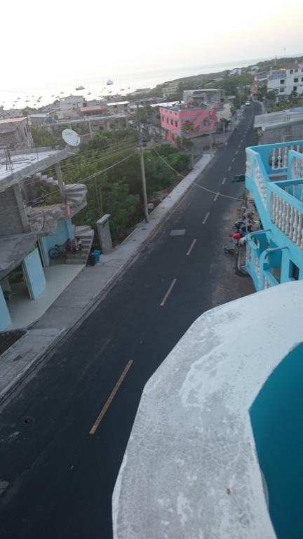 Casa De Celeste Puerto Baquerizo Moreno Ngoại thất bức ảnh
