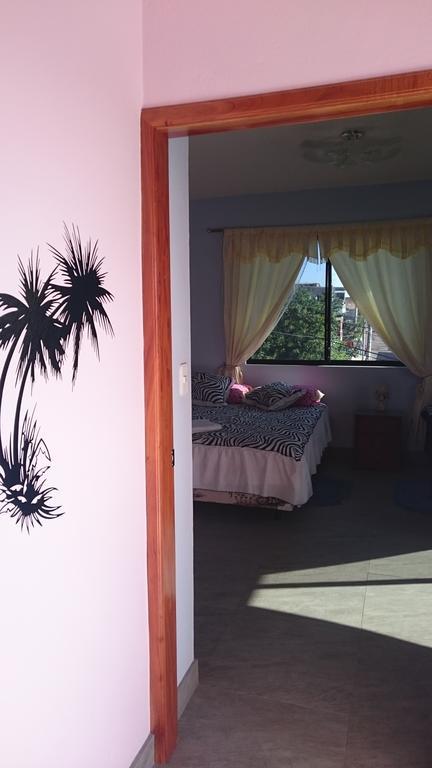 Casa De Celeste Puerto Baquerizo Moreno Ngoại thất bức ảnh